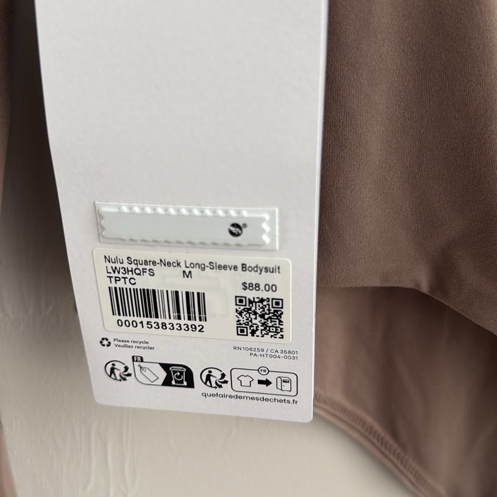 Lululemon Nulu Square Neck long Sleeve bodysuit - Picture 10 of 10